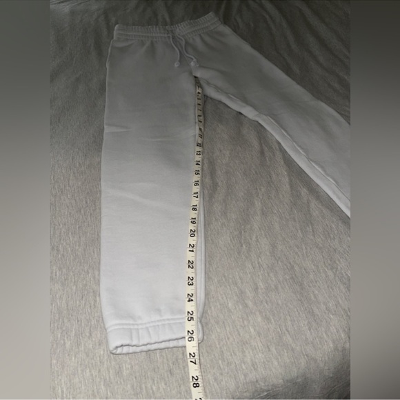 Aritzia Tna Cozy Fleece Sweatsuit (mirror blue) - Picture 14 of 17